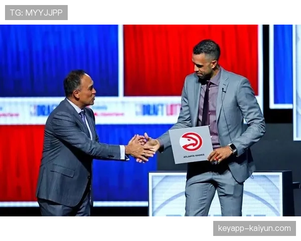2026年NBA选秀乐透抽签仪式在芝加哥举行，活塞再获状元签